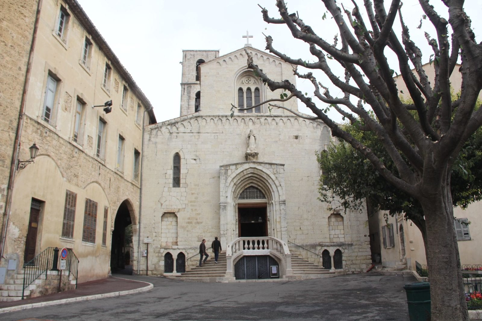 Grasse Guide Alle Infos zur Anreise, Sehenswürdigkeiten & Tipps