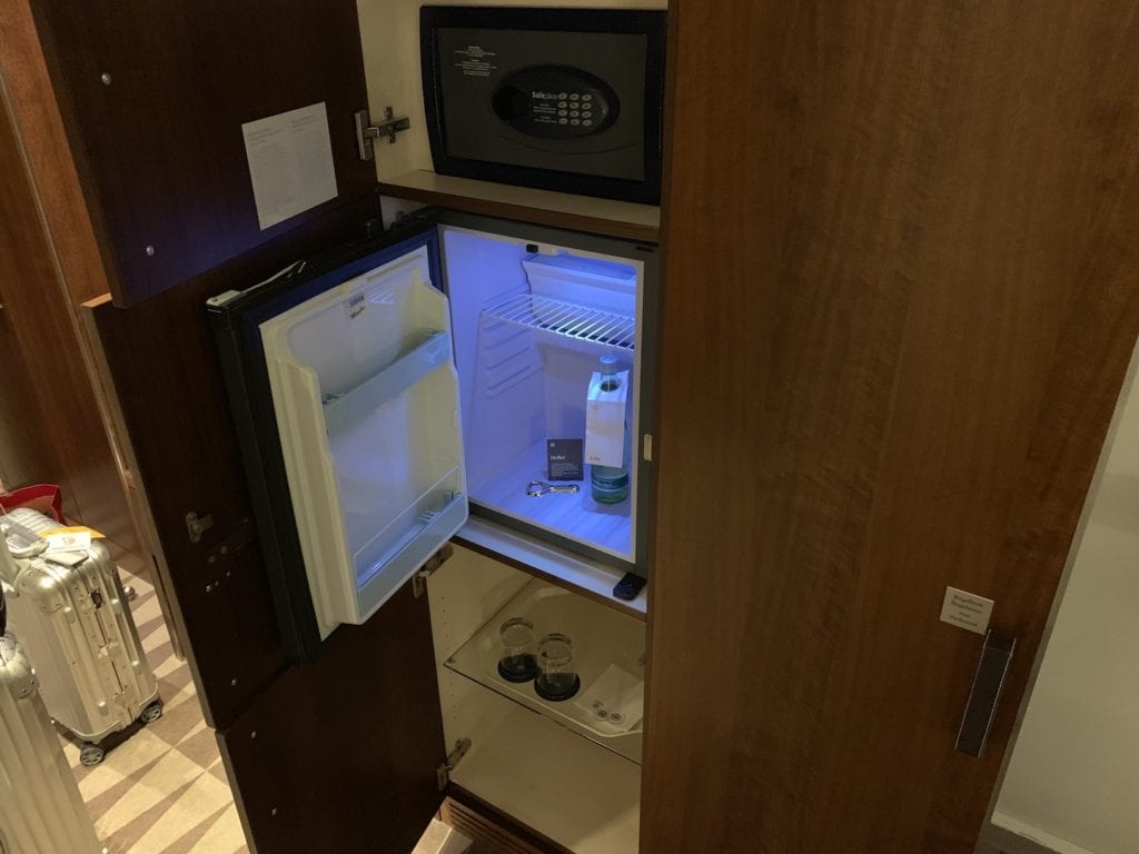 Sheraton München Westpark Executive Zimmer Minibar