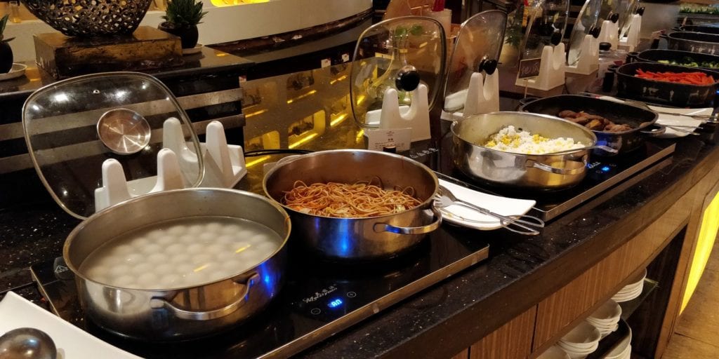 Crowne Plaza Ningbo City Center Frühstück 5