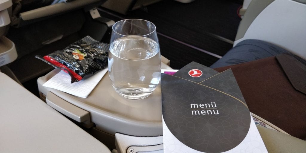 Turkish Airlines Business Class Airbus A330 200 Willkommensgetränk