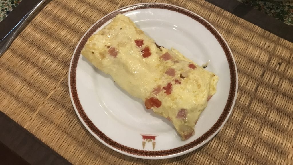 Royal Angkor Resort Frühstück Omelette