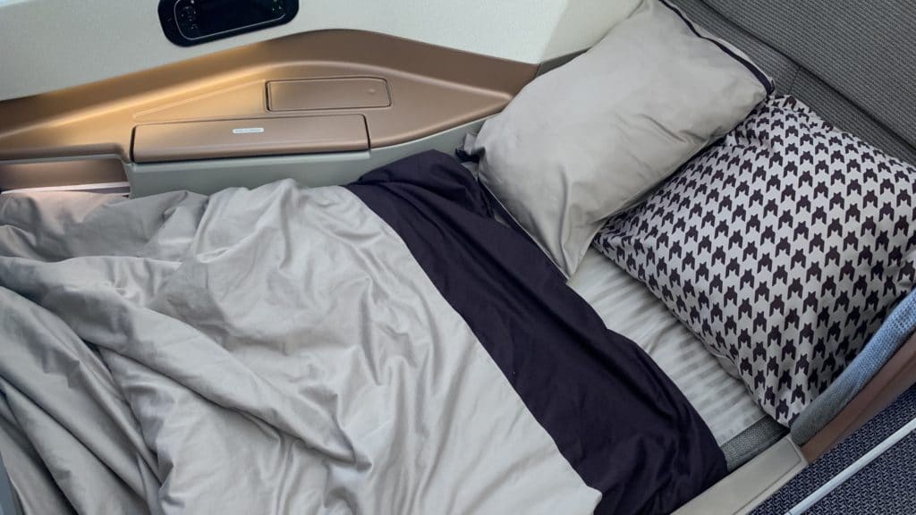 Singapore Airlines Business Class Airbus A350 Bett