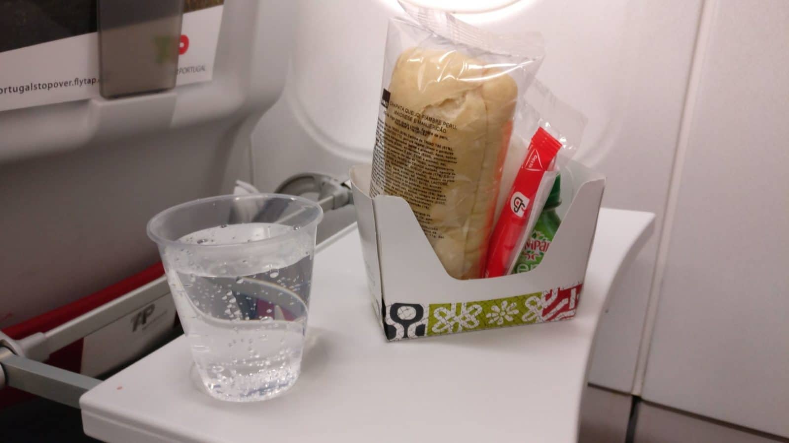 Review TAP Portugal Economy Class Kurz und Mittelstrecke