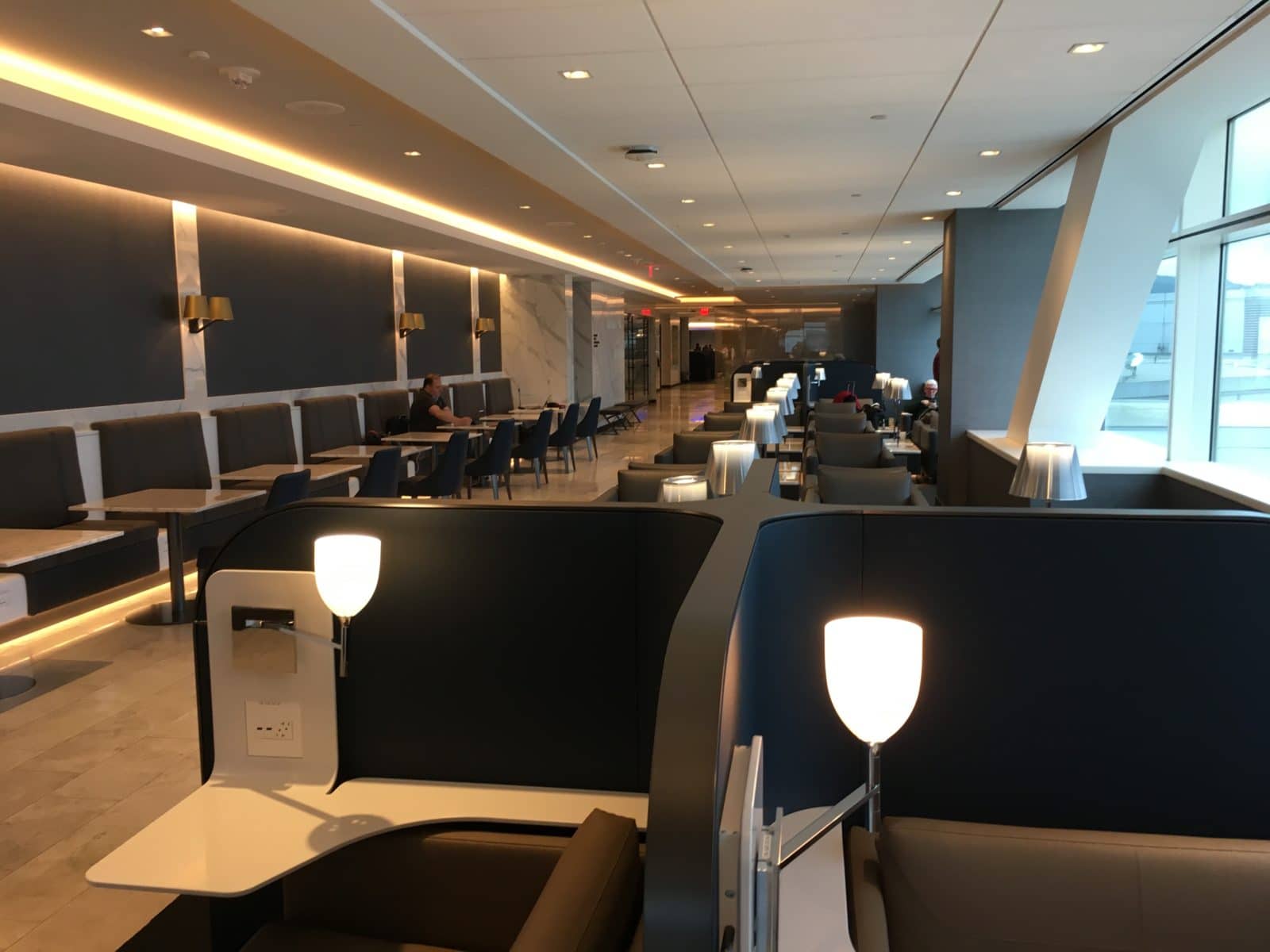 Review United Polaris Lounge San Francisco Testbericht