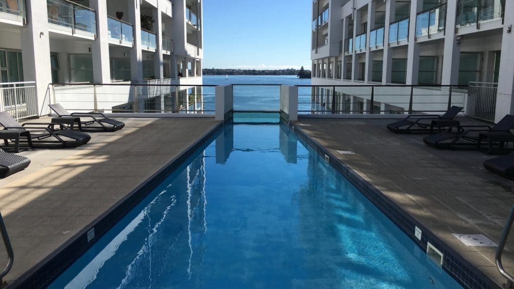 Hilton Auckland Pool