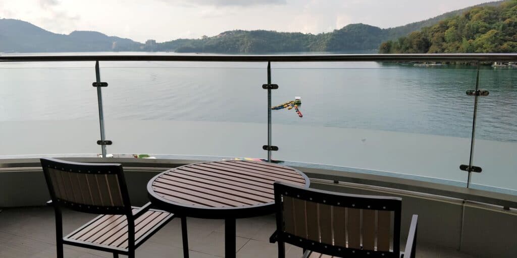 Crystal Resort Sun Moon Lake Balkon