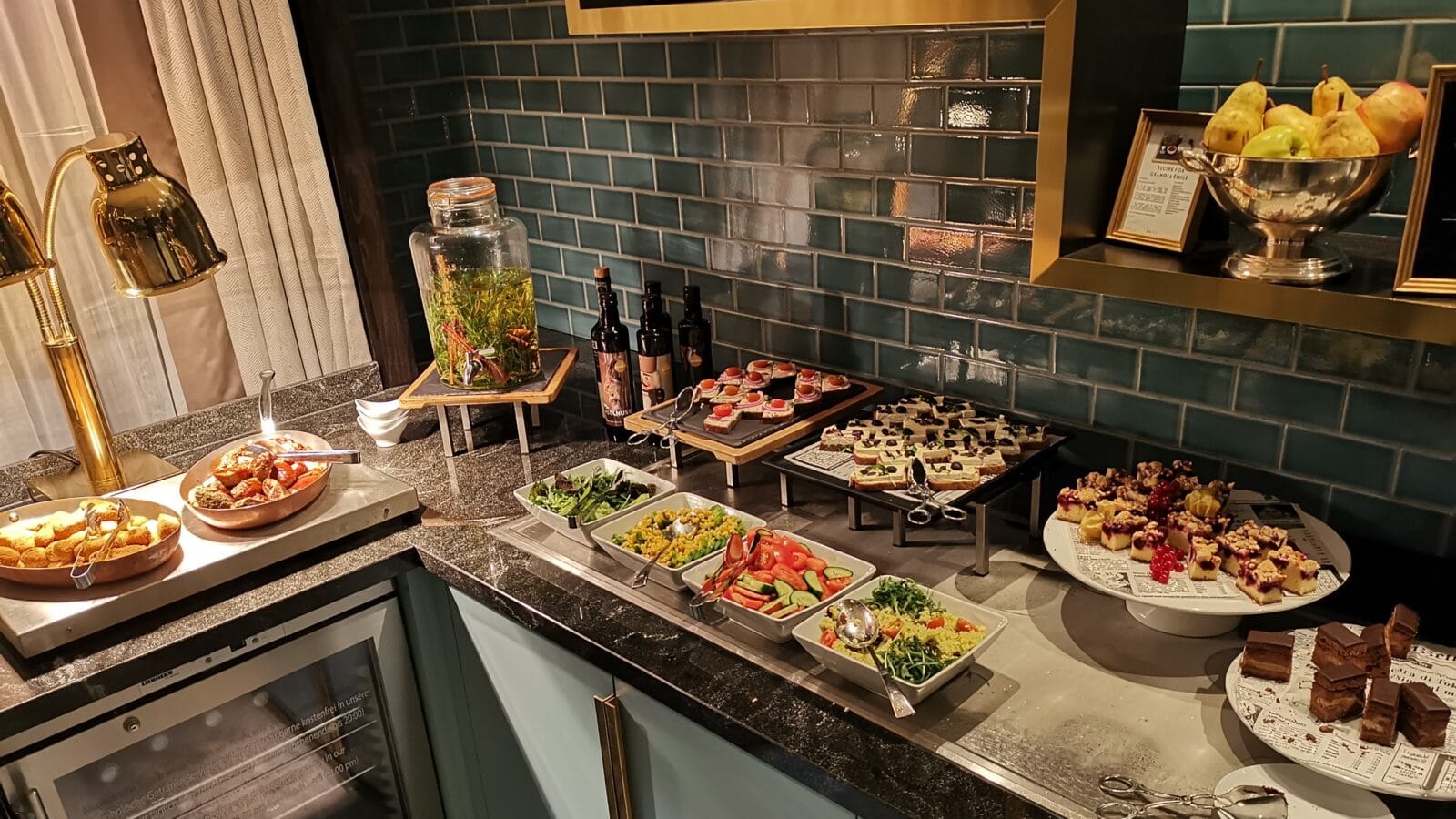 Hotel Review Hilton Wien Plaza Testbericht mit Bildern