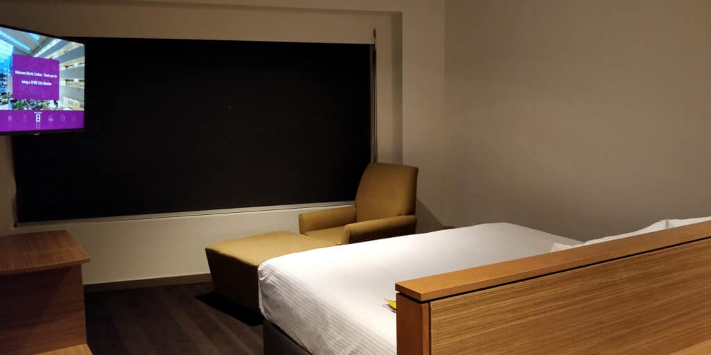 Crowne Plaza Canberra Zimmer