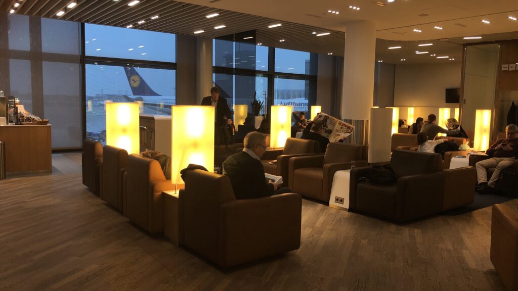 Lufthansa Senator Lounge Frankfurt A Sitze