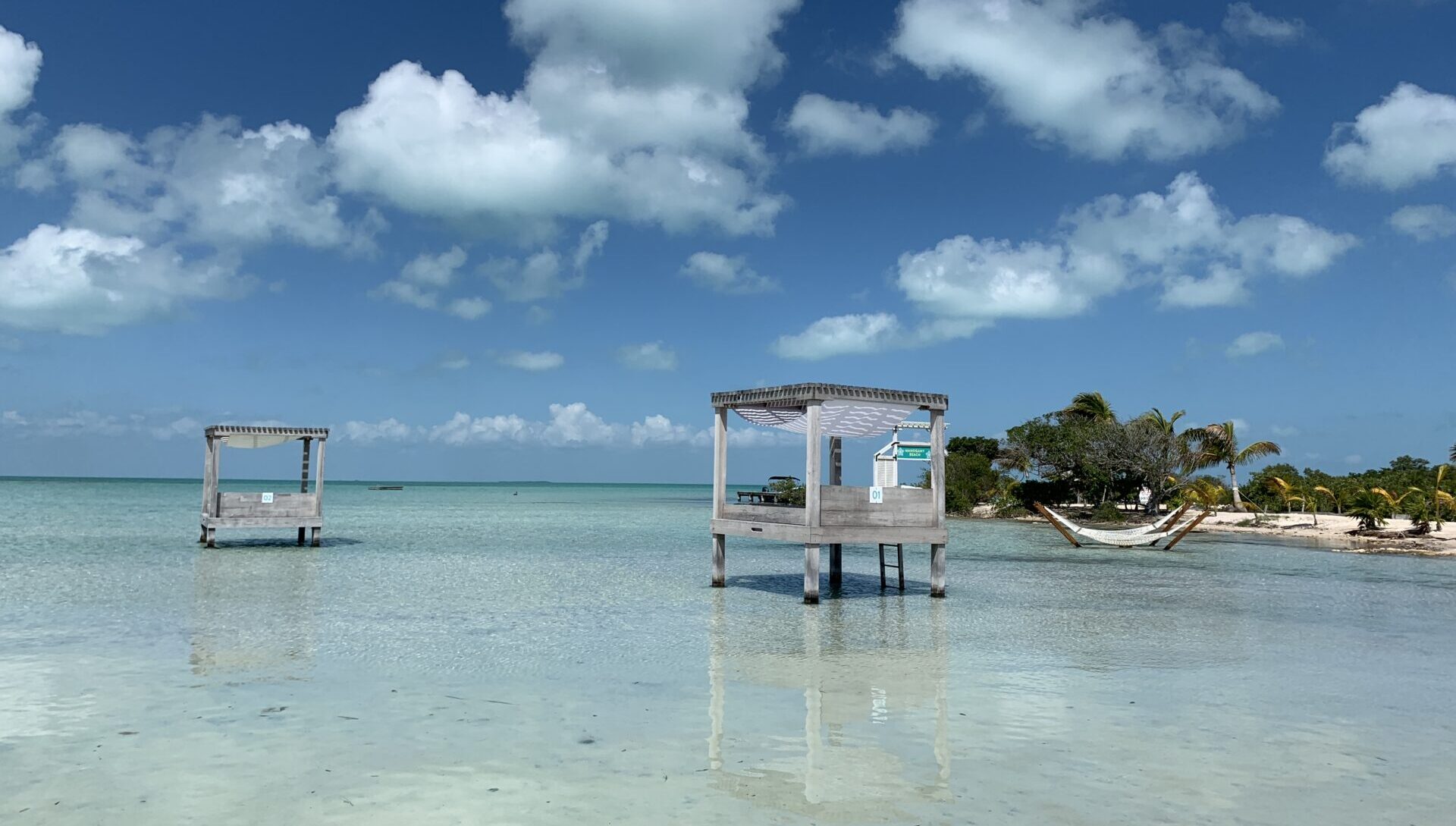 Mahogany Bay Resort Curio Collection Hilton San Pedro Belize Strand
