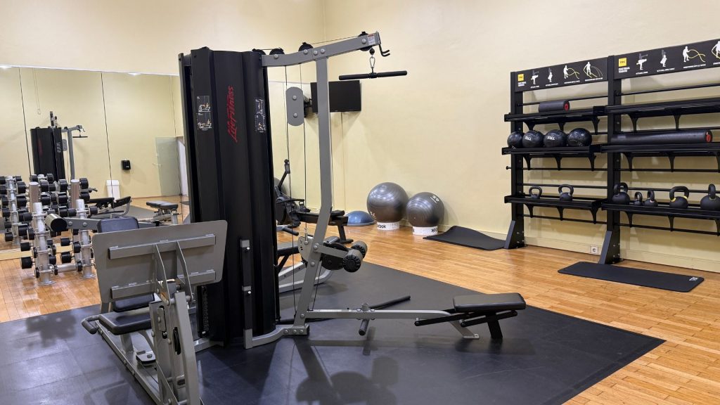 The Westin Grand Berlin Fitnessraum Kraft Bereich