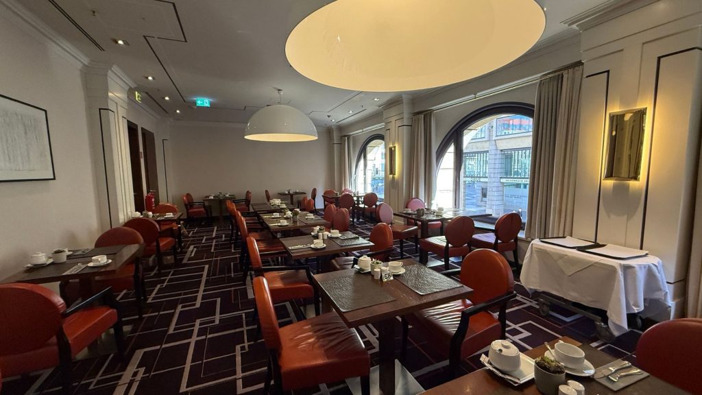 The Westin Grand Berlin Fruehtstuecks Bereich