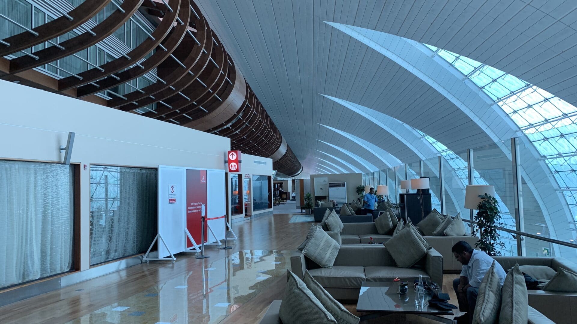 Emirates First Class Lounge Dubai B Lounge Bereich