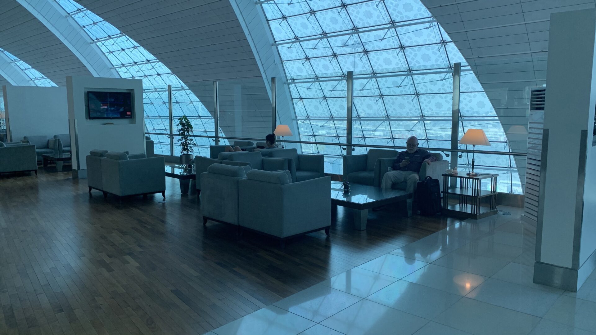 Emirates First Class Lounge Dubai B Sitze