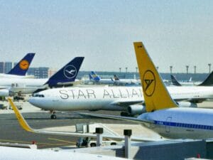 Airport Flughafen Airplane Flugzeug Lufthansa StarAlliance