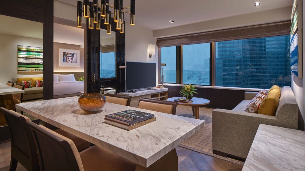 Grand Hyatt Hong Kong P962 Diplomat Suite Living Room.16x9.adapt.1280.720