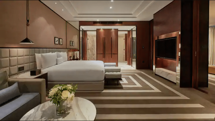 Waldorf Astoria Dubai International Financial Centre King Corner Suite