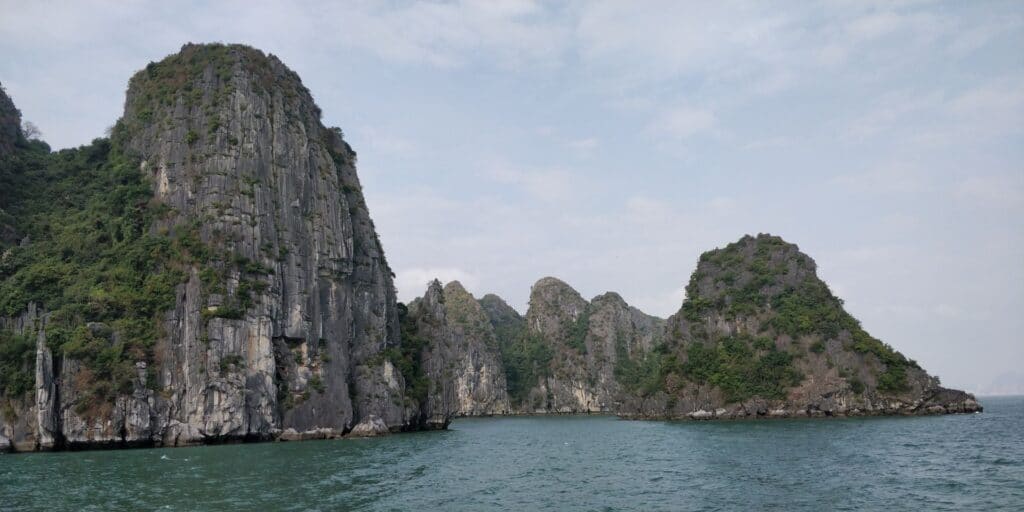 Ha Long Bay 10