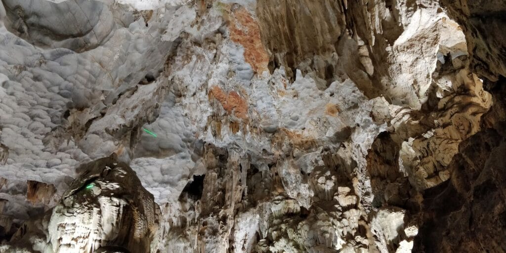 Halong Bucht Höhle 7