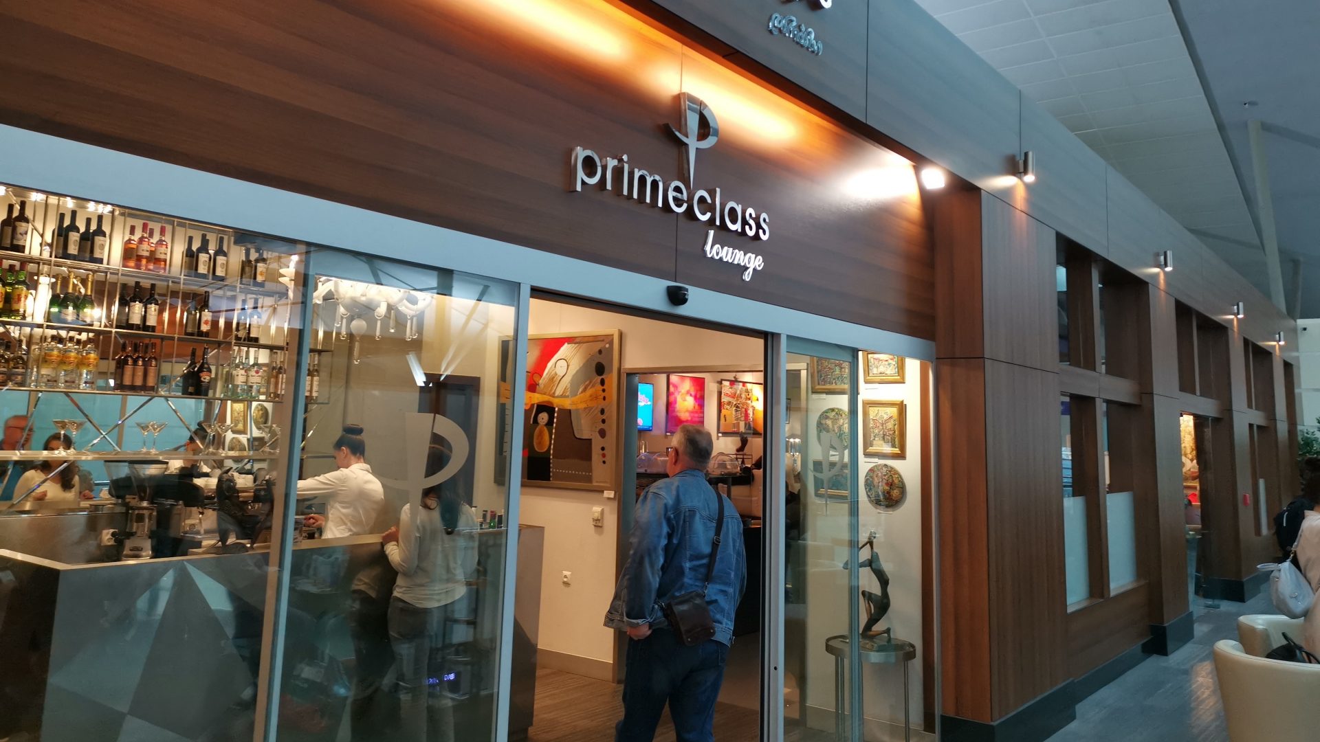 PrimeClass Lounge Tiflis Eingang