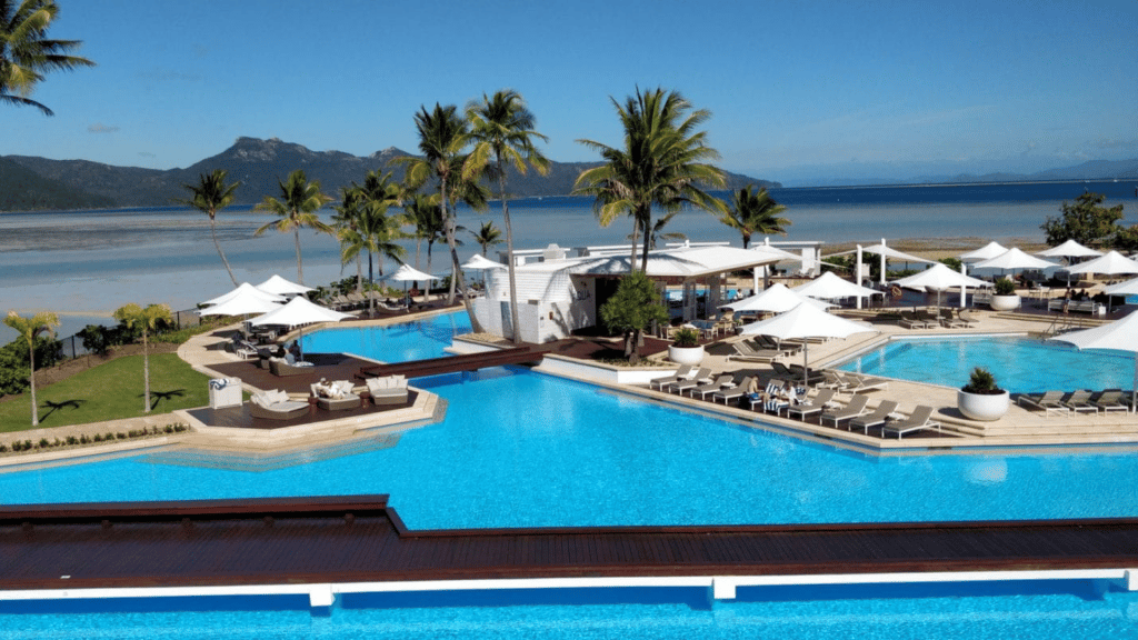 Intercontinental Hayman Island Resort Suite Balkon Ausblick Pool