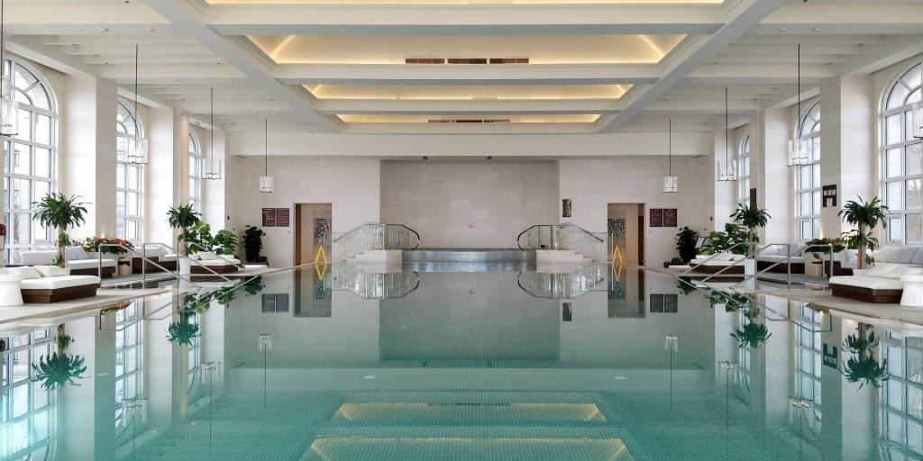 Hilton Dalian Golden Pebble Beach Pool