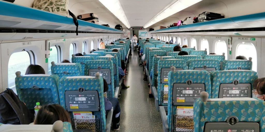 Taiwan Schnellzug 2. Klasse Kabine