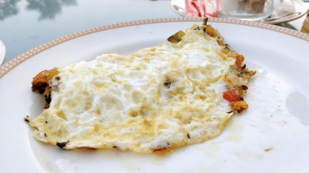 Raffles Dubai Fruehstueck Omelette