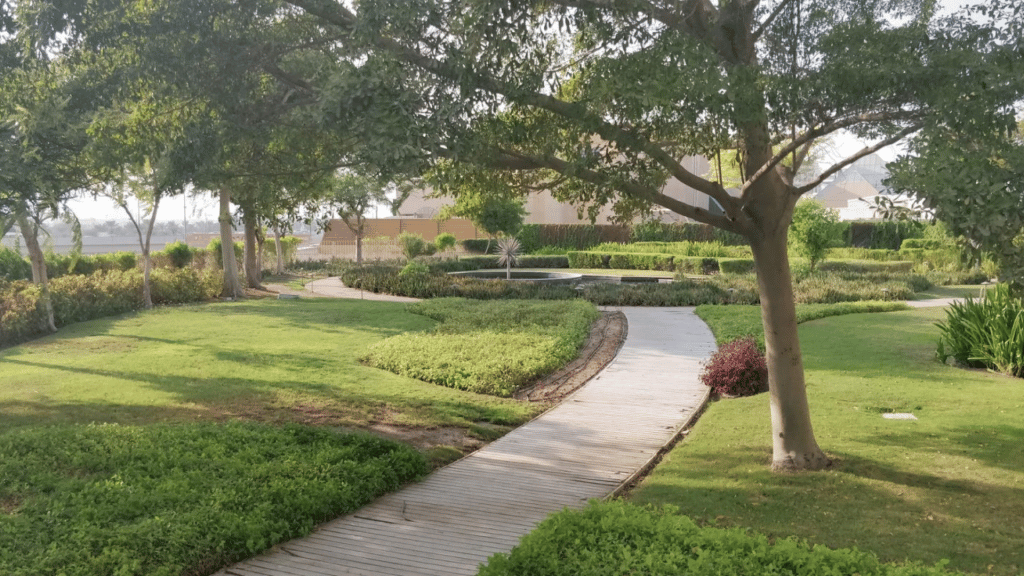 Raffles Dubai Garten
