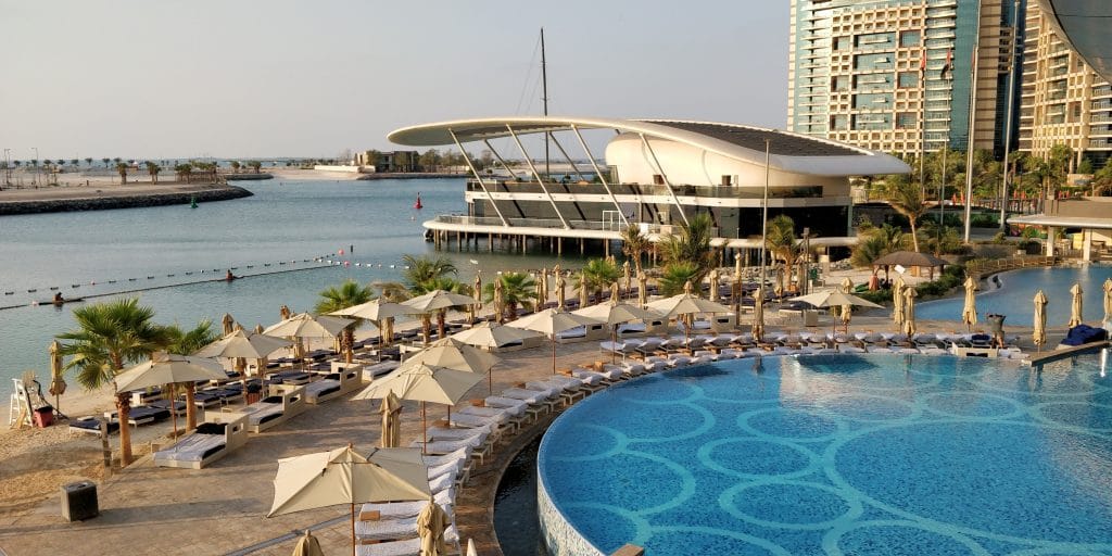 Jumeirah At Etihad Towers Abu Dhabi Frühstück Ausblick 3