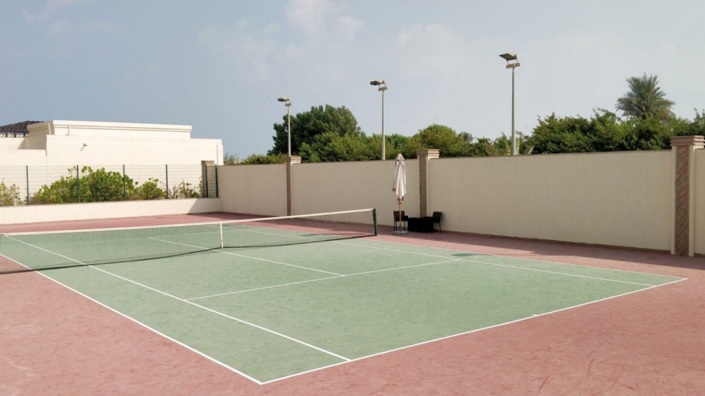 Park Hyatt Abu Dhabi Tennisplatz