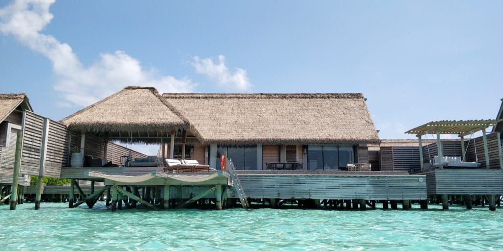 Waldorf Astoria Maldives Ithaafushi Overwater Villa Außenansicht