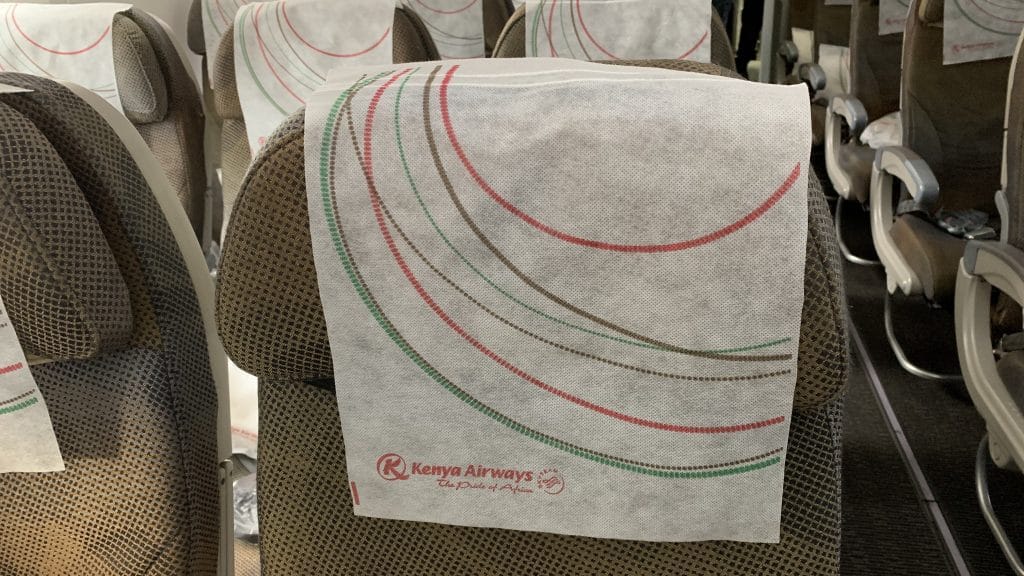 Kenya Airways Economy Class 787 Langstrecke Kopfstütze