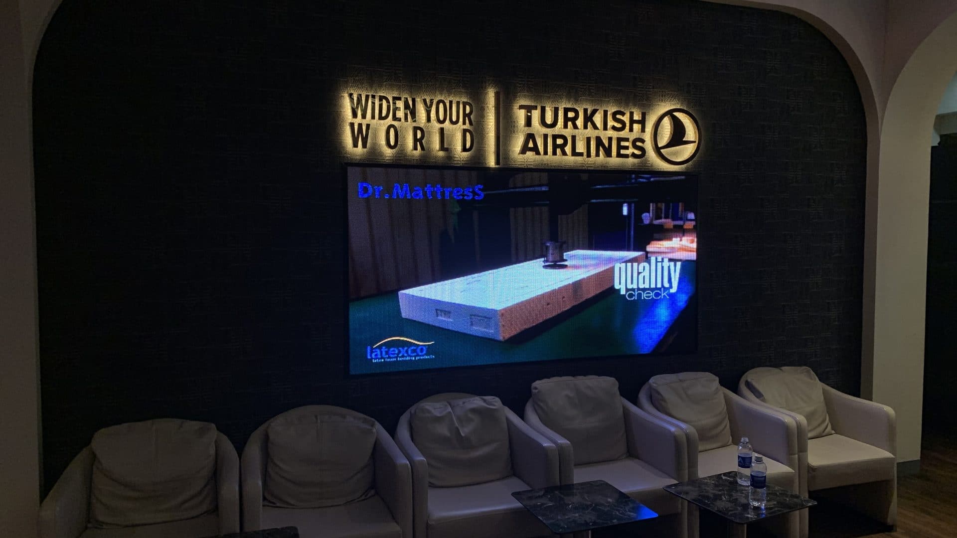 Turkish Airlines Lounge Nairobi Logo