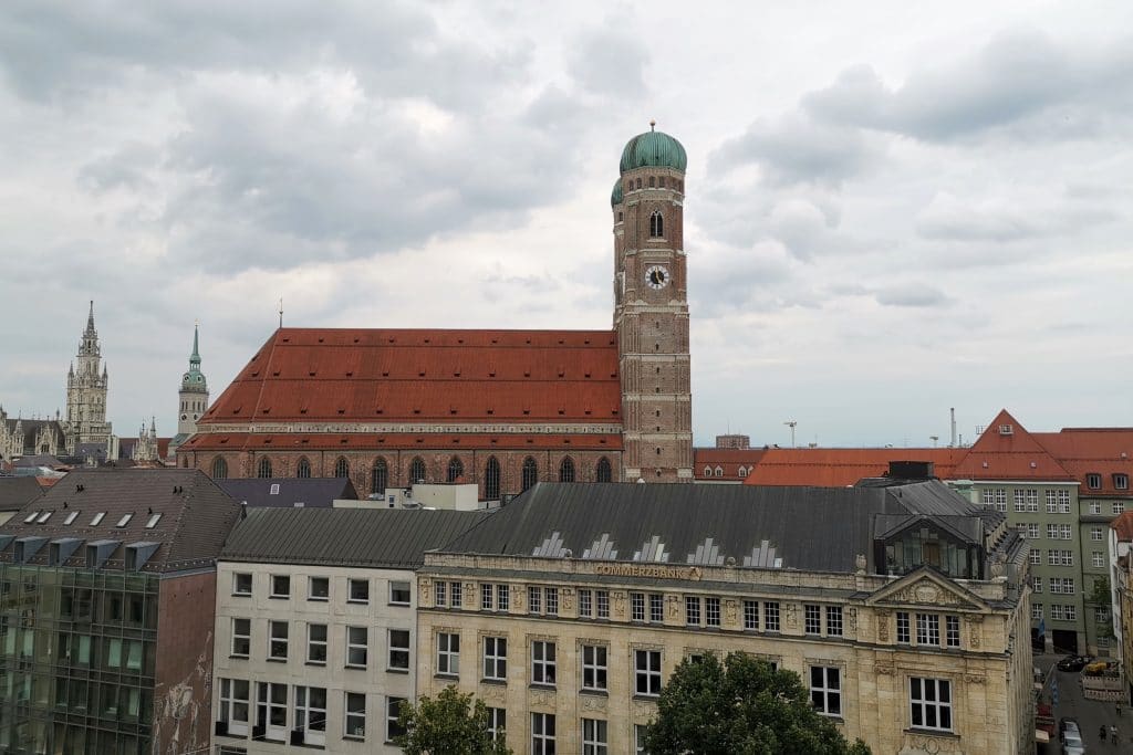 Bayerischer Hof München Dachterrasse