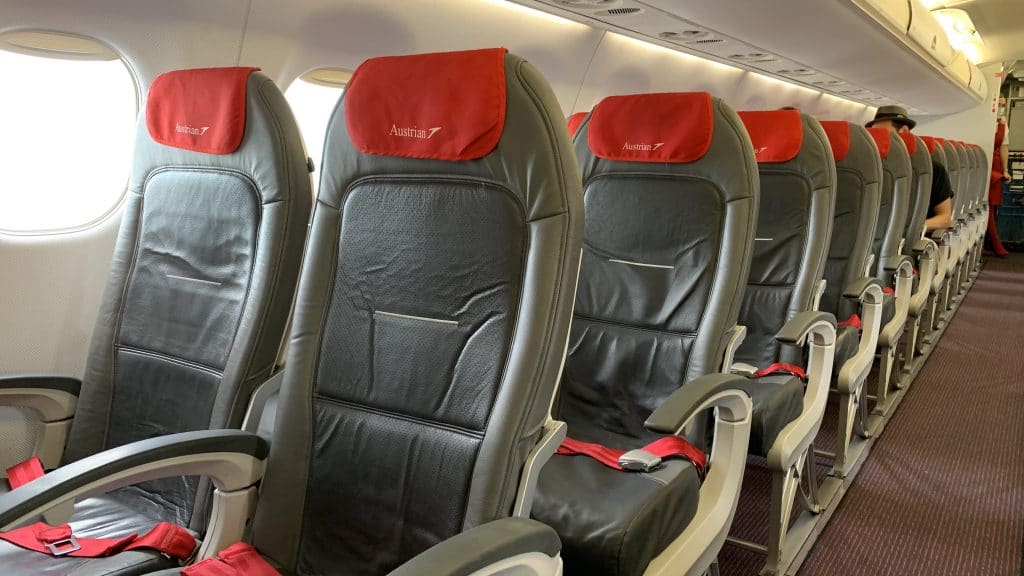 Austrian Airlines Economy Class Kurzstrecke Kabine 2