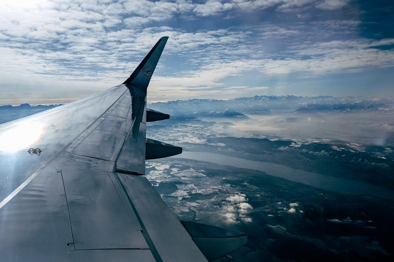 Luthansa Flugzeug Berge Aussicht Himmel Wolken