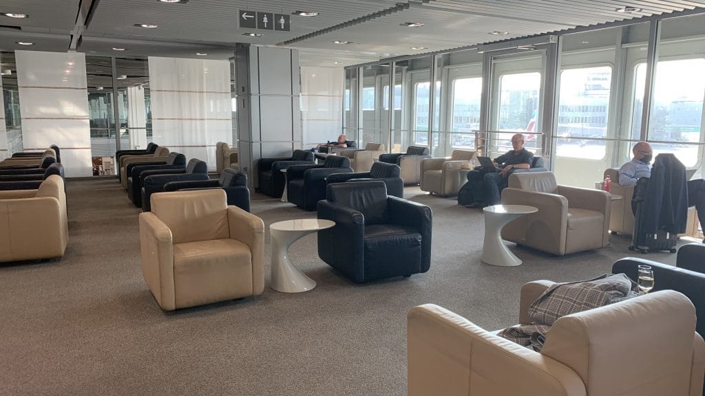 Lufthansa Lounge Düsseldorf Lounge Bereich