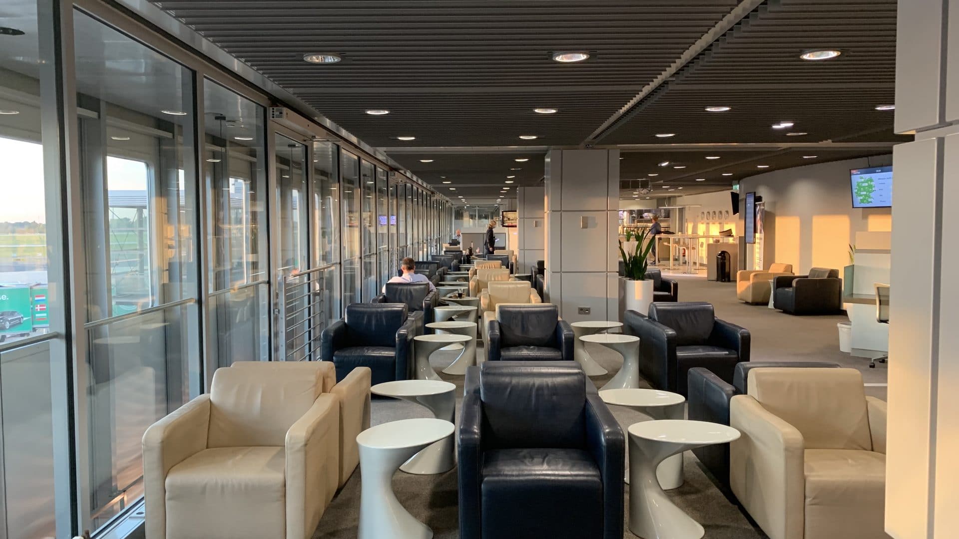 Lufthansa Lounge Düsseldorf Lounge Bereich 2