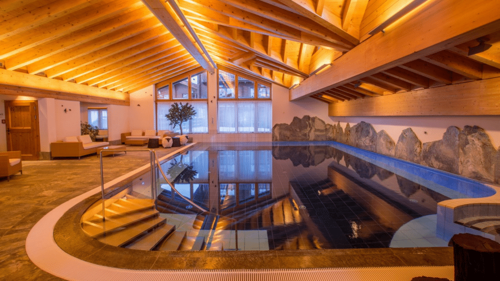 Wellneshotel Riffelalp Resort 222m Zermatt in der Schweiz