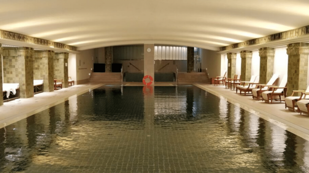 Park Hyatt Hamburg Pool