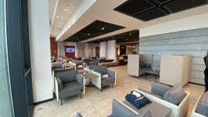 Tempehof Lounge BER 02