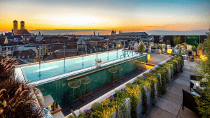 Mandarin Oriental München Pool