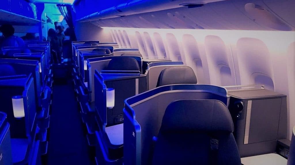United Polaris Business Class Boeing 767 Cabin Seats 1024x768 Cropped