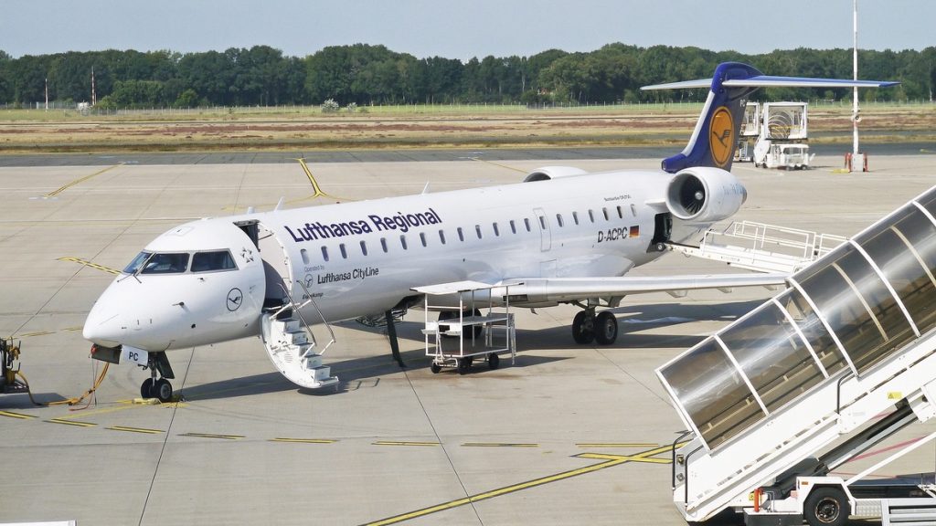 Lufthansa Regional Bomardier71