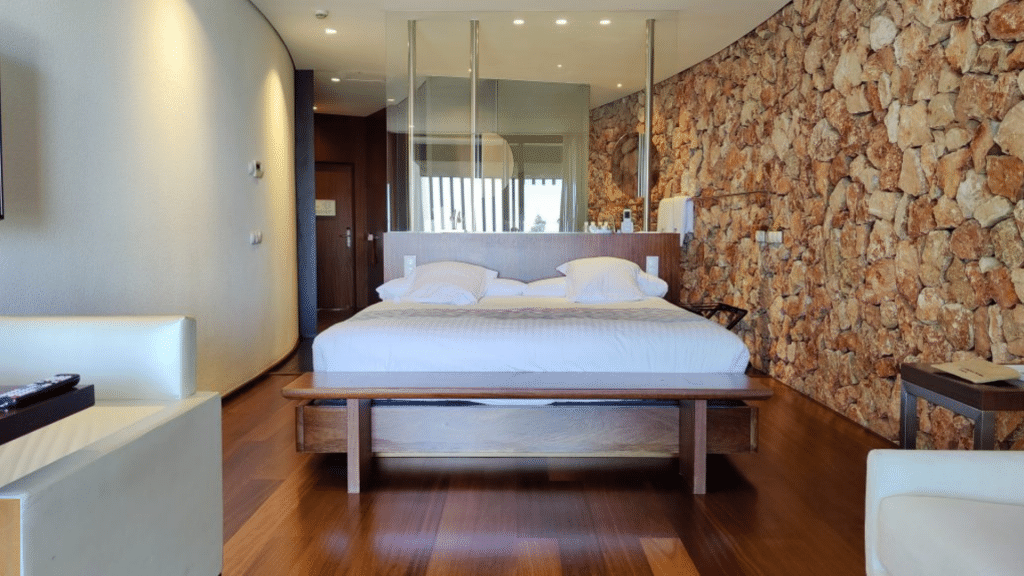 Hospes Hotel Maricel Mallorca Zimmer mit Bett