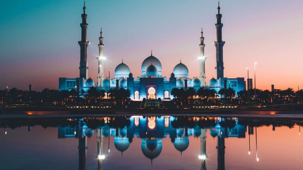 Abu Dhabi Skyline 1024x683