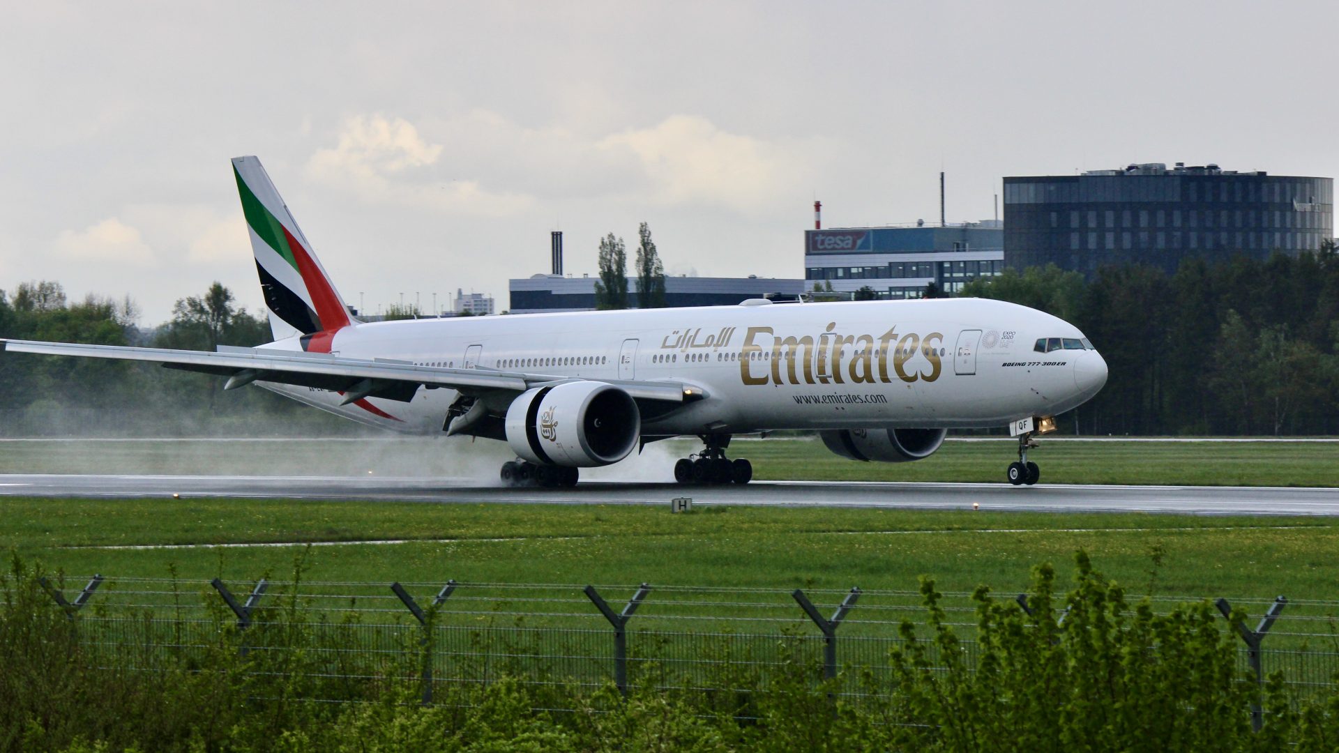 Emirates Boeing 777-300ER Hamburg