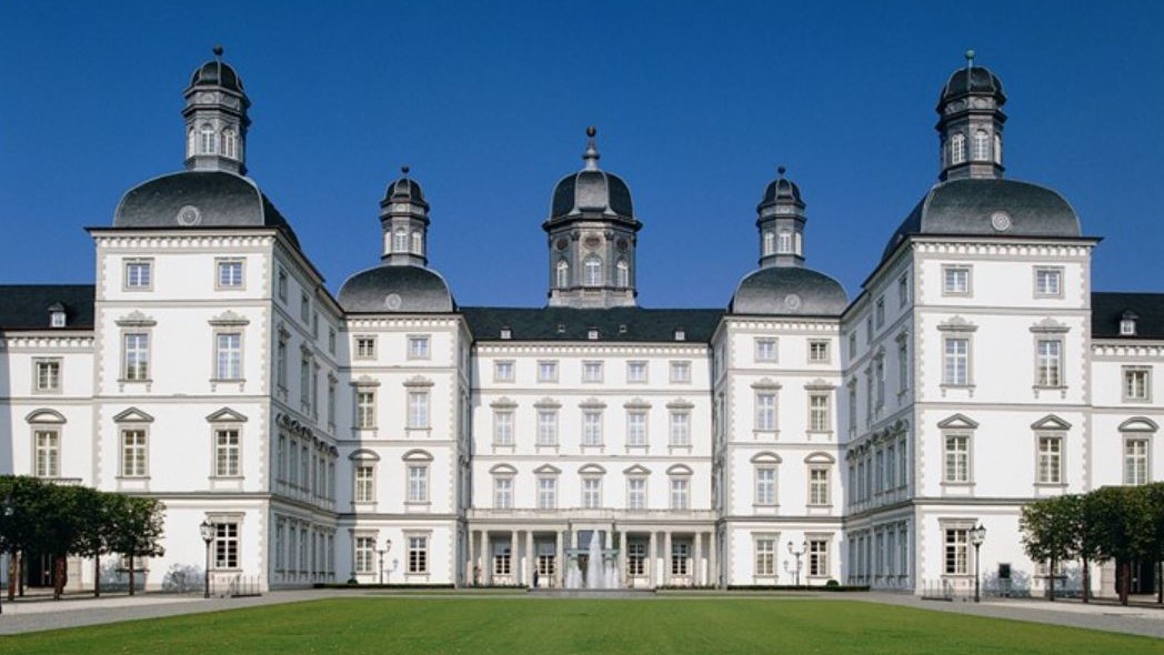 Schlosshotel (2)