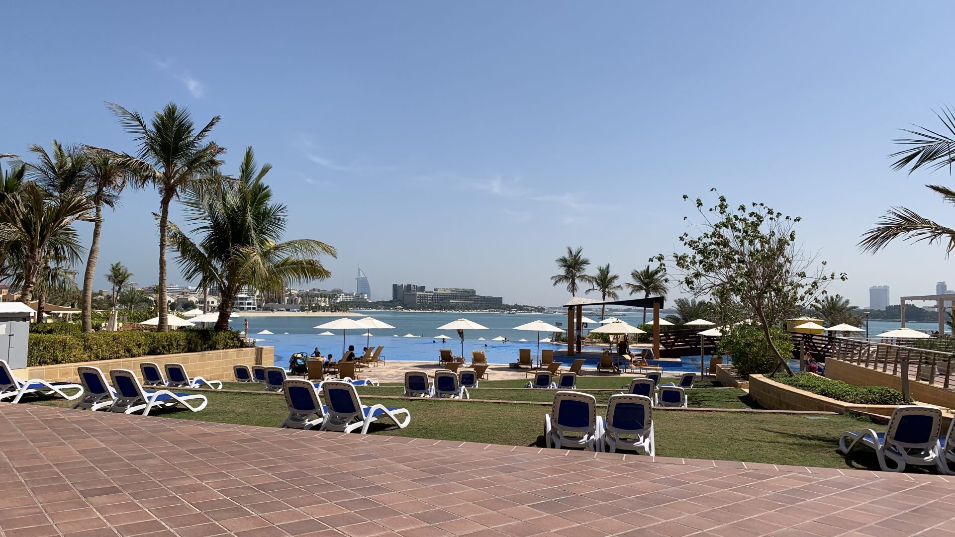 Andaz Dubai The Palm Pool Strand